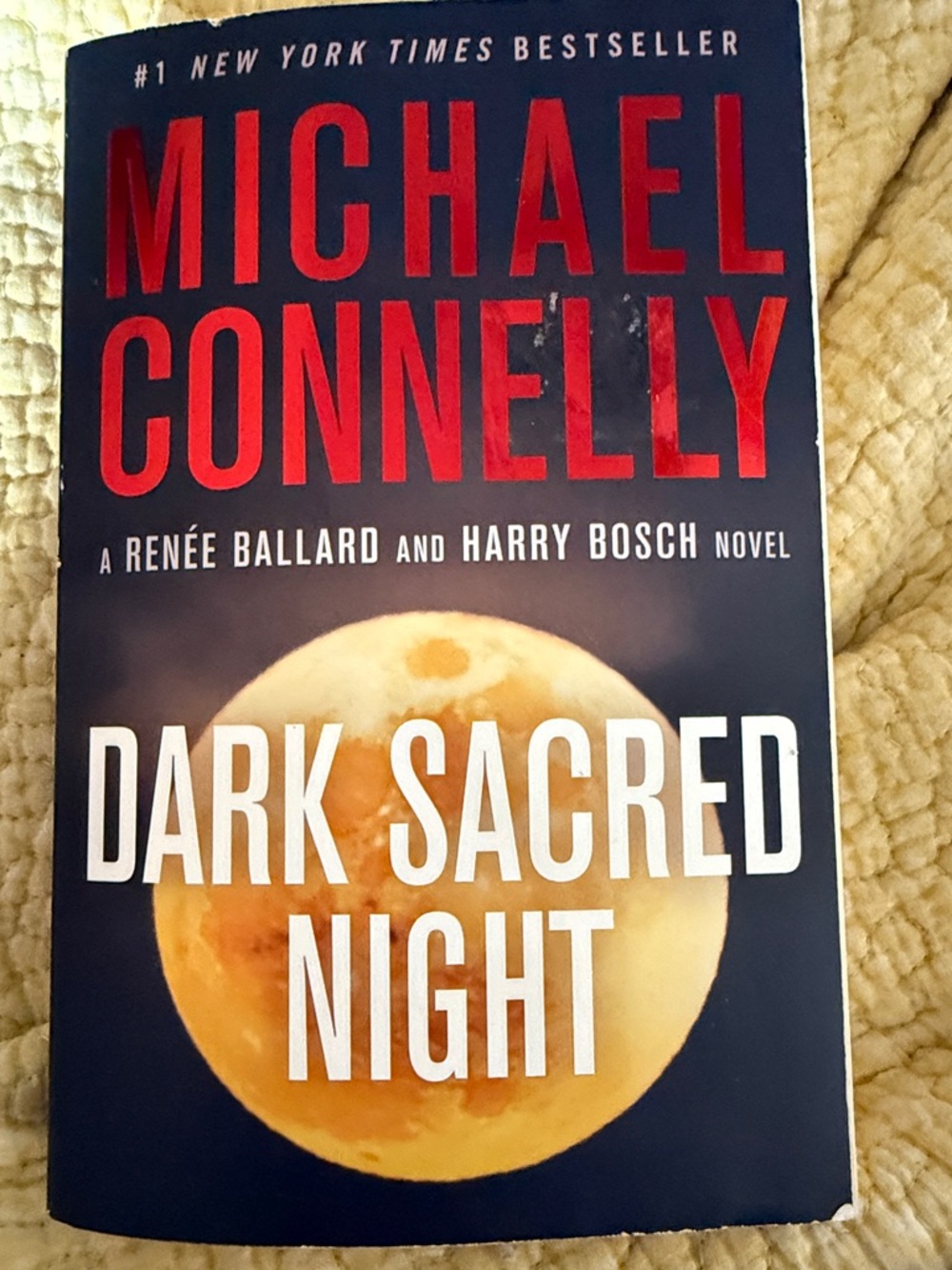 Michael Connelly "Dark Sacred Night" Paperback -